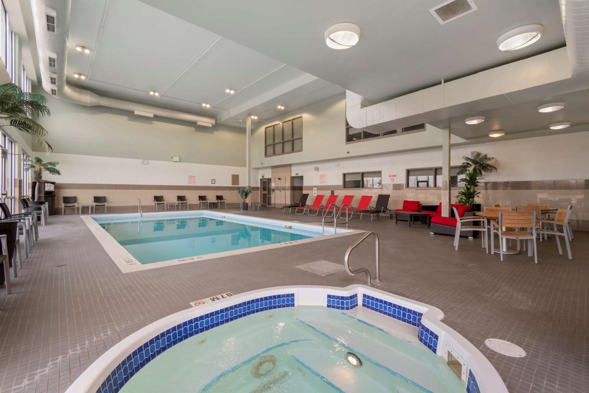 Best Western Plus Airport Inn & Suites Saskatoon Zewnętrze zdjęcie
