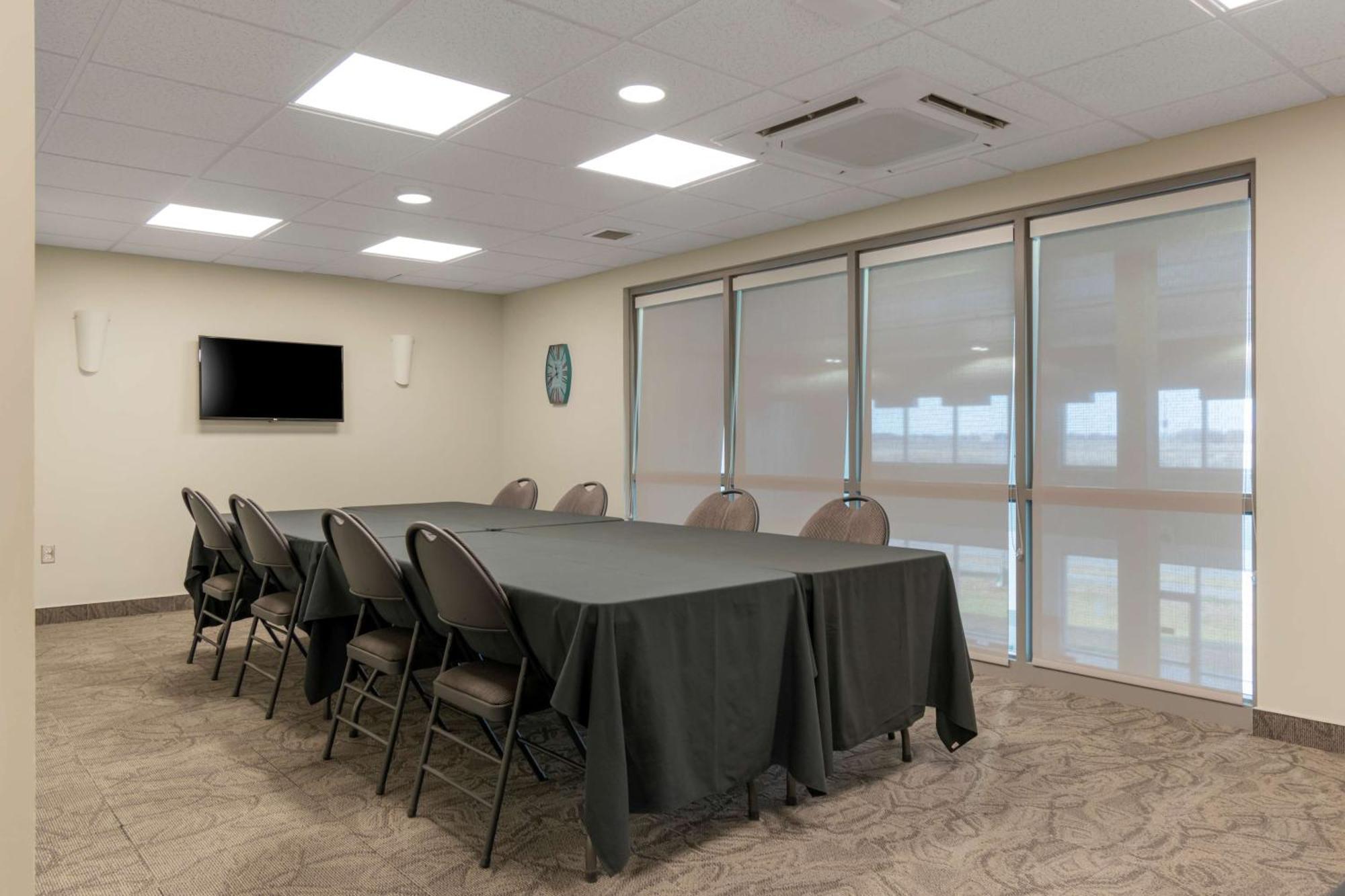 Best Western Plus Airport Inn & Suites Saskatoon Zewnętrze zdjęcie