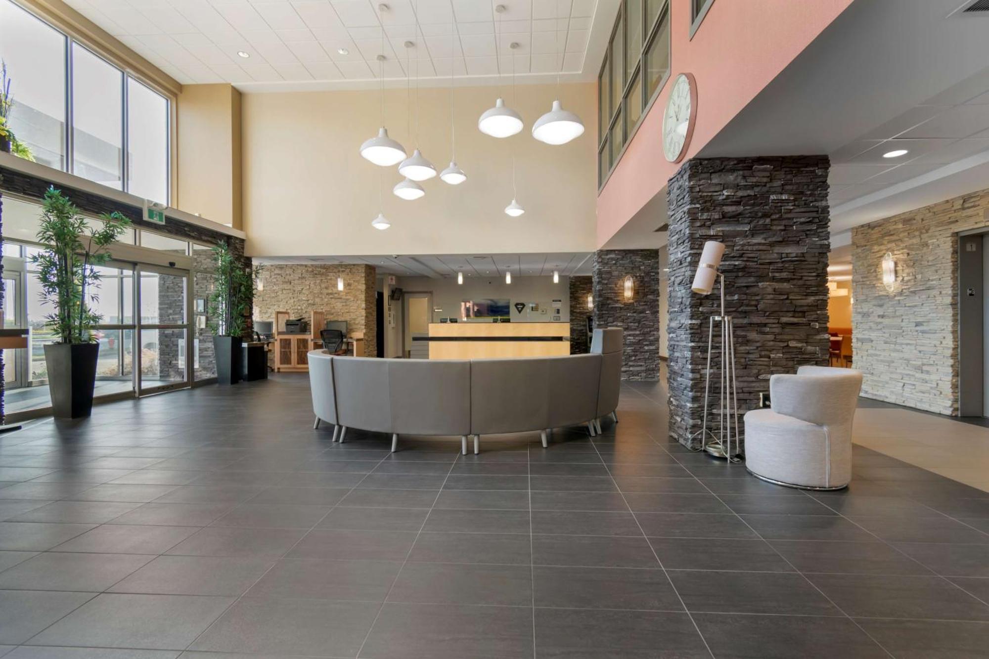 Best Western Plus Airport Inn & Suites Saskatoon Zewnętrze zdjęcie
