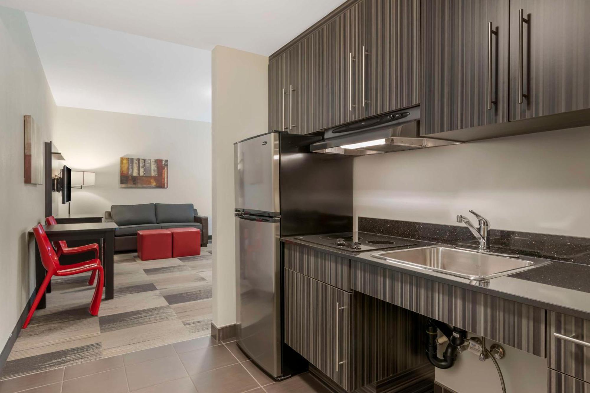 Best Western Plus Airport Inn & Suites Saskatoon Zewnętrze zdjęcie