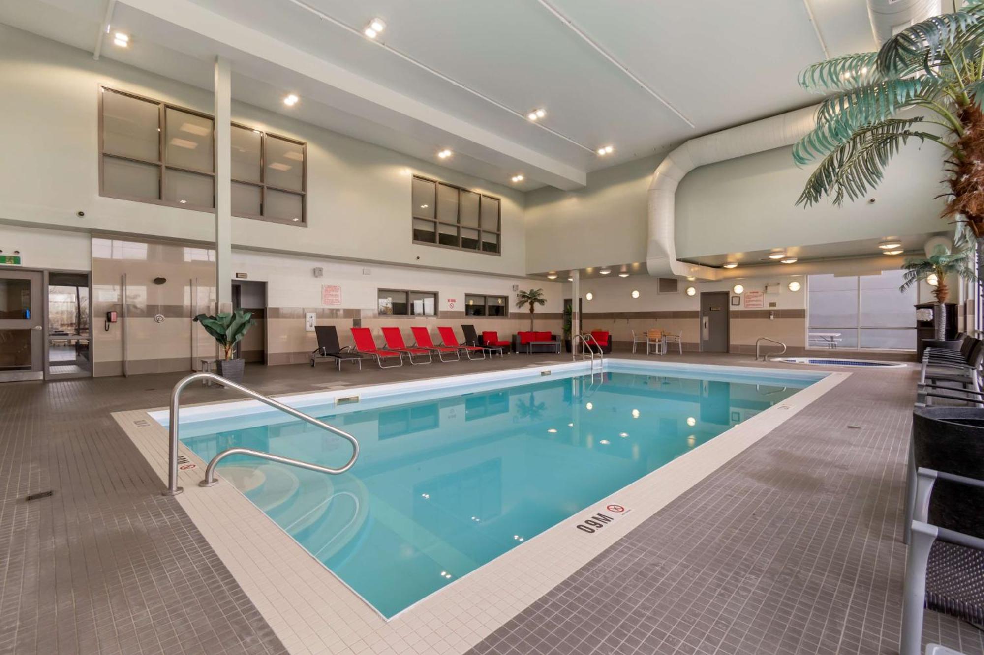 Best Western Plus Airport Inn & Suites Saskatoon Zewnętrze zdjęcie